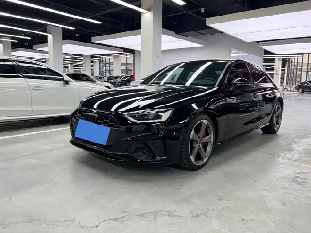 Audi S4 2020, 80 000 км