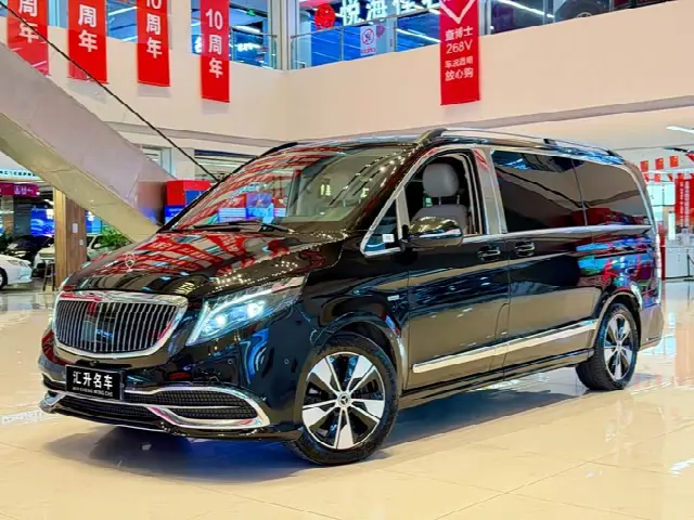 Mercedes-Benz V-Class 2022, 40 000 км
