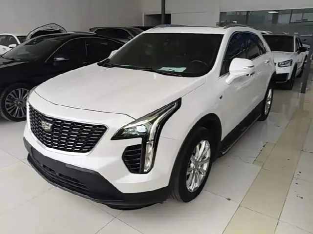 Cadillac XT4 2022, 53 900 км