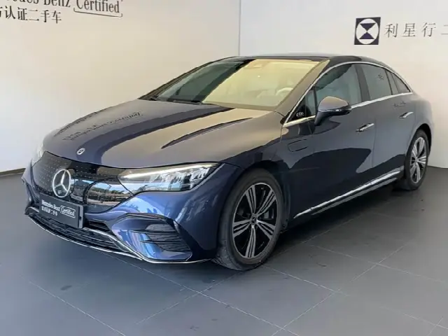 Mercedes-Benz EQE 2022, 27 000 км