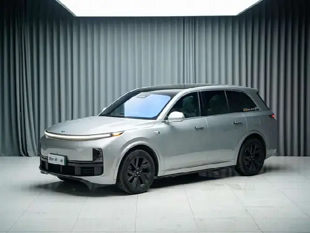 LiXiang L8 2023, 49 000 км