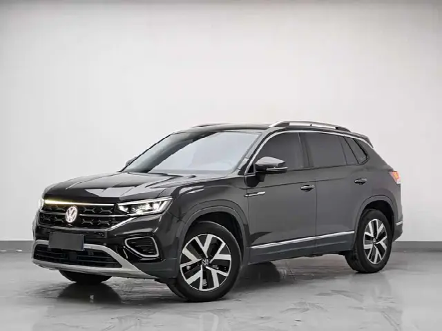 Volkswagen Tayron 2023, 35 000 км
