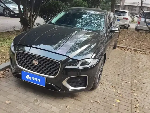 Jaguar XF L 2024, 36 600 км