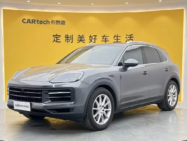 Porsche Cayenne 2024, 23 000 км