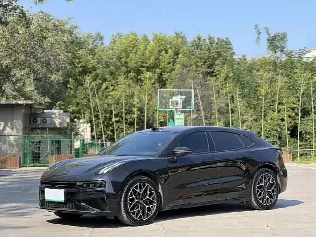 Zeekr 001 2024, 80 000 км