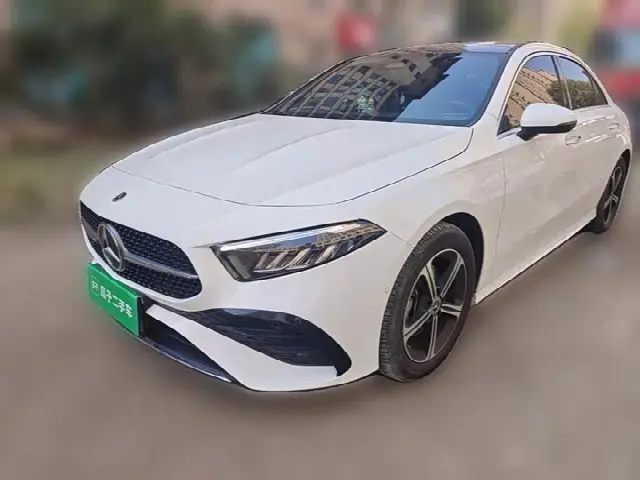 Mercedes-Benz A-Class 2023, 26 800 км