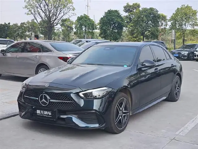 Mercedes-Benz C-Class 2024, 70 300 км