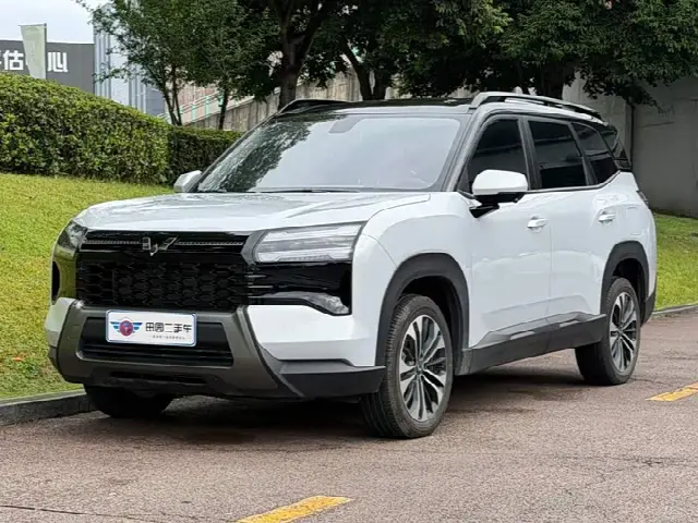 Wuling Starlight 560 Hybrid/EV 2026, 13 000 км