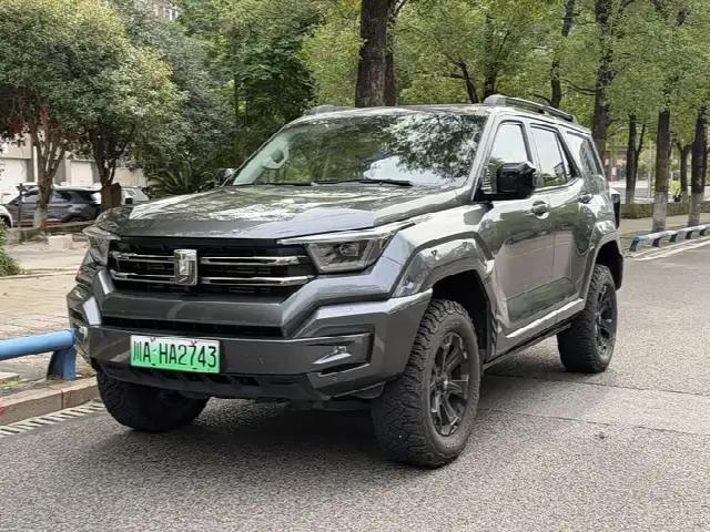 Tank 400 Hybrid 2023, 88 000 км