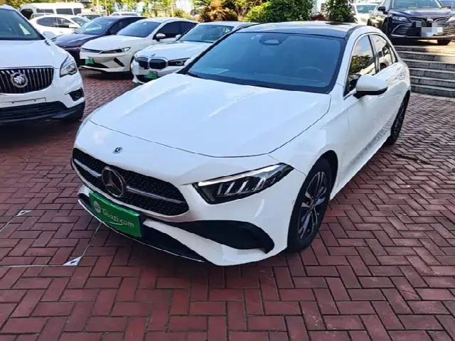 Mercedes-Benz A-Class 2023, 28 100 км
