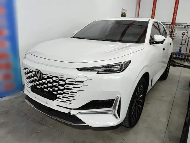 Changan UNI-K 2024, 12 400 км