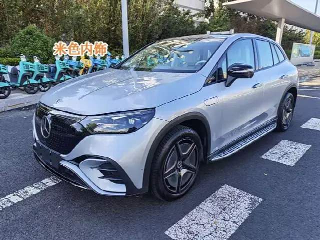 Mercedes-Benz EQE SUV 2023, 6 000 км