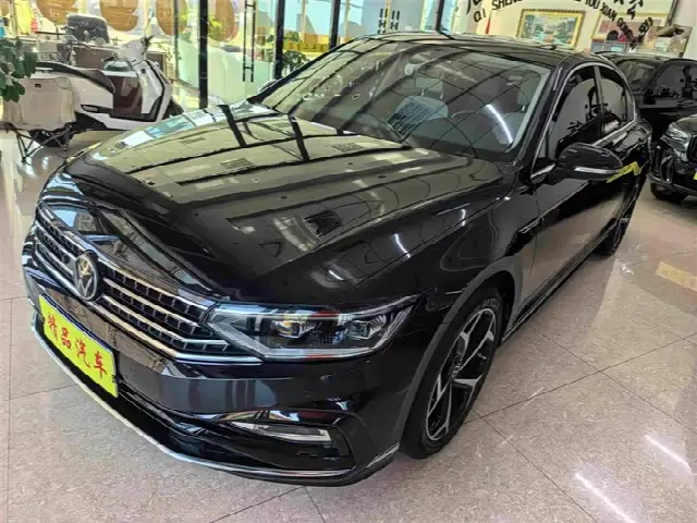 Volkswagen Magotan 2023, 40 000 км