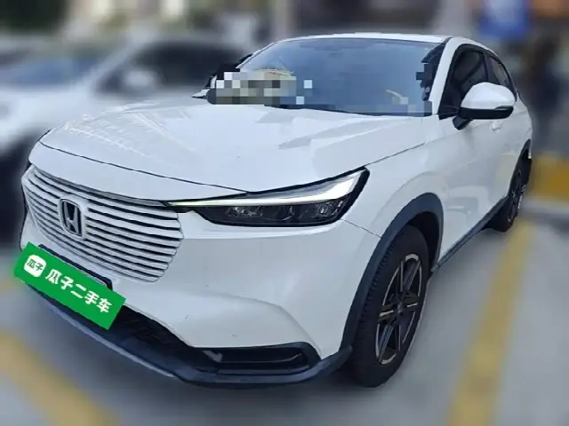 Honda Vezel 2023, 13 600 км