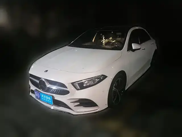 Mercedes-Benz A-Class 2022, 70 500 км
