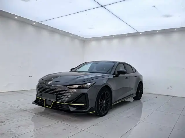 Changan UNI-V 2022, 43 000 км