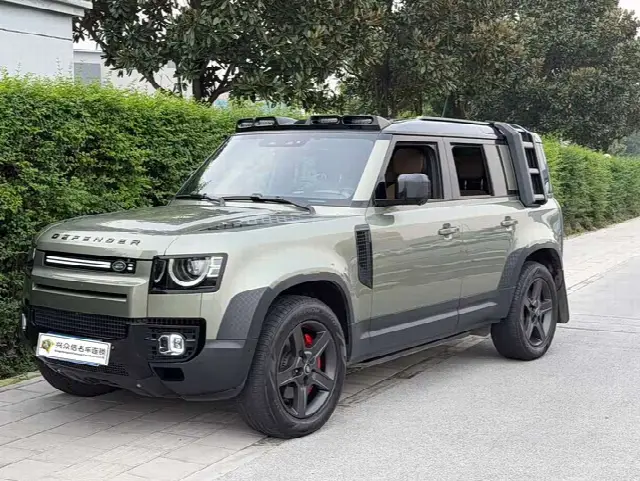 Land Rover Defender 2024, 36 000 км