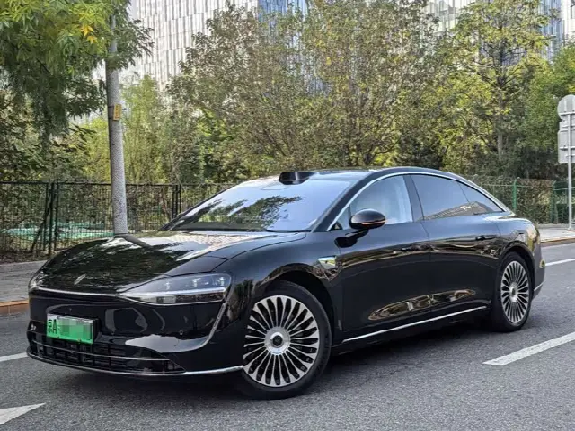 Stelato S9 2026, 5 000 км