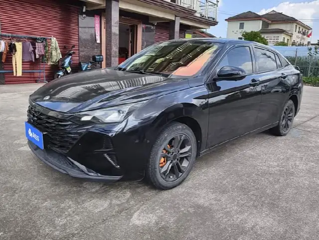 Dongfeng Aeolus Yixuan 2023, 32 300 км