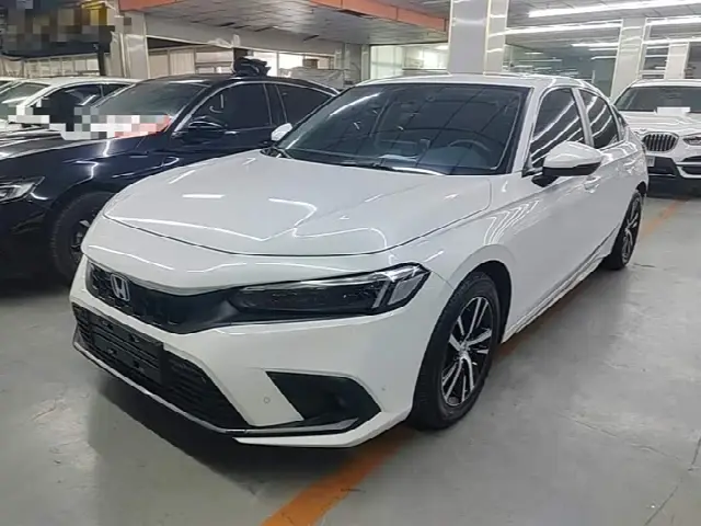 Honda Civic 2023, 20 300 км