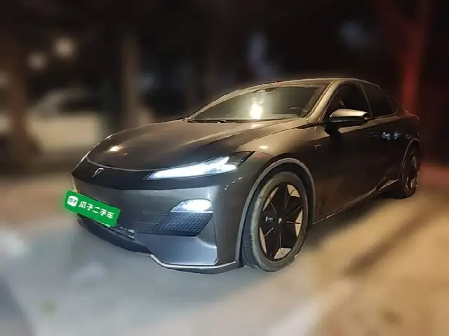 Changan Deepal SL03 2022, 11 000 км