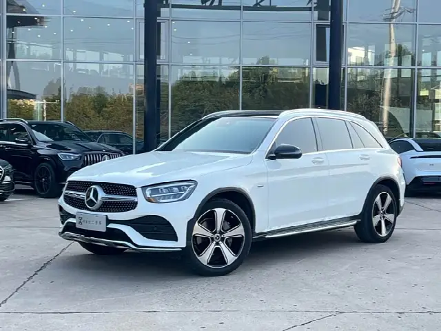 Mercedes-Benz GLC-Class 2022, 72 200 км