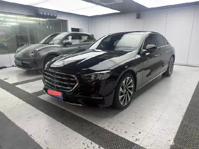 Mercedes-Benz E-Class 2024, 25 000 км
