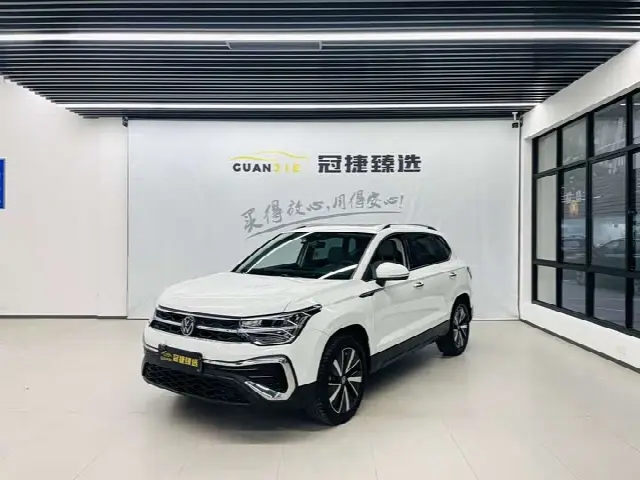 Volkswagen Tharu 2023, 40 900 км