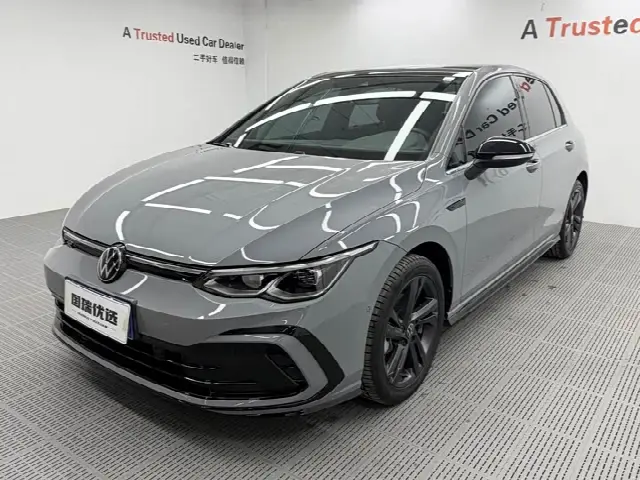 Volkswagen Golf 2021, 35 000 км