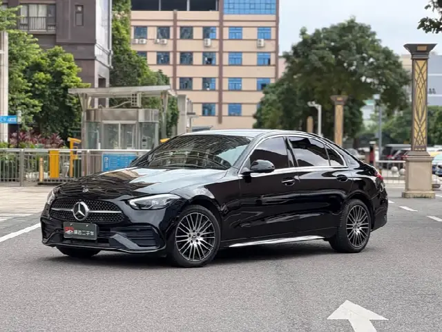 Mercedes-Benz C-Class 2024, 40 000 км