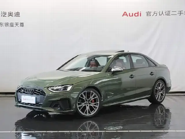 Audi S4 2024, 17 100 км