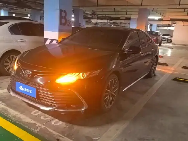 Toyota Camry 2023, 56 500 км