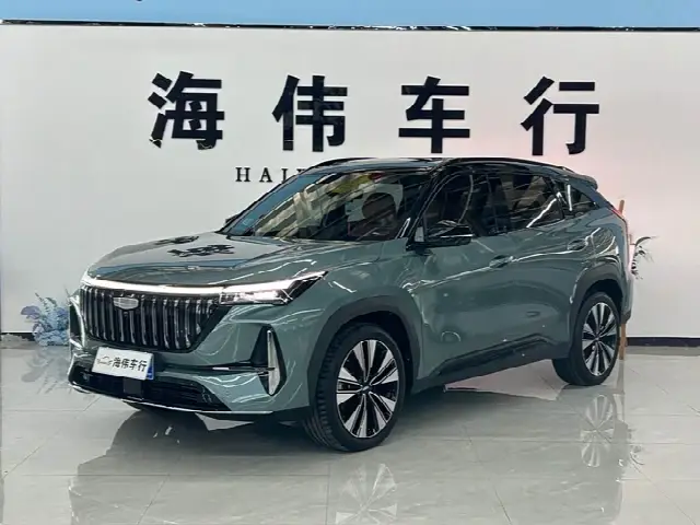 Geely Atlas L 2025, 13 000 км