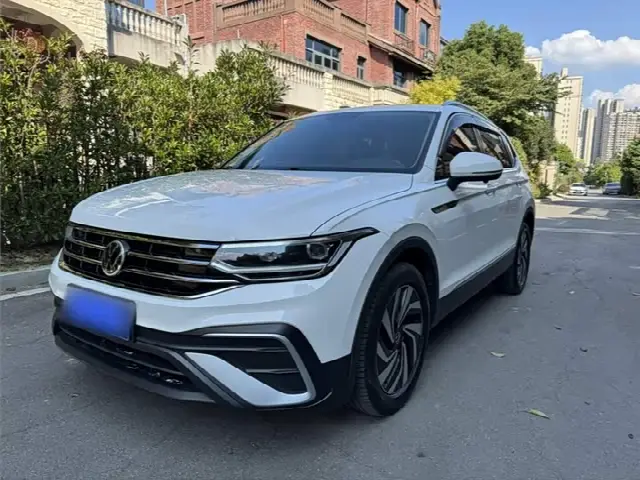 Volkswagen Tiguan L Pro 2021, 72 600 км