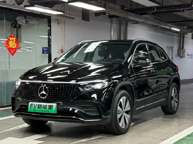 Mercedes-Benz EQA 2025, 45 000 км