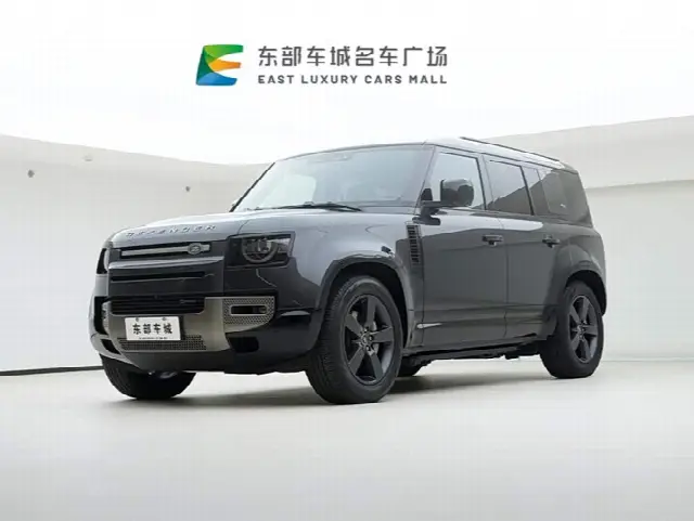 Land Rover Defender 2023, 20 000 км