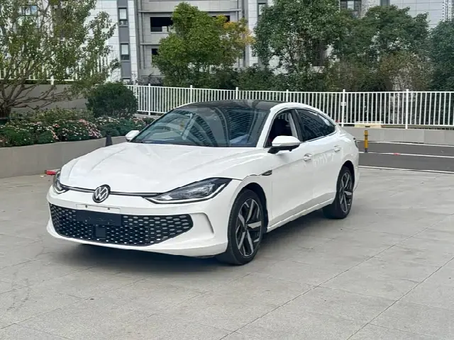 Volkswagen Lamando L 2023, 37 000 км