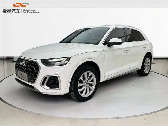 Audi Q5L 2022, 49 600 км