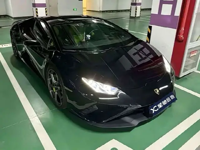Lamborghini Huracán 2020, 4 500 км