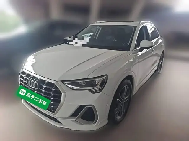 Audi Q3 2022, 71 600 км
