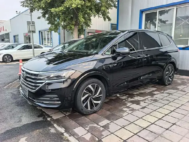 Volkswagen Viloran 2022, 29 000 км