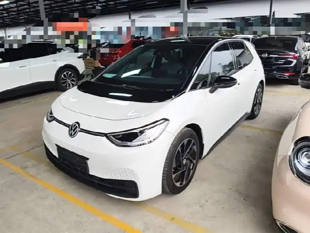 Volkswagen ID.3 2023, 49 700 км