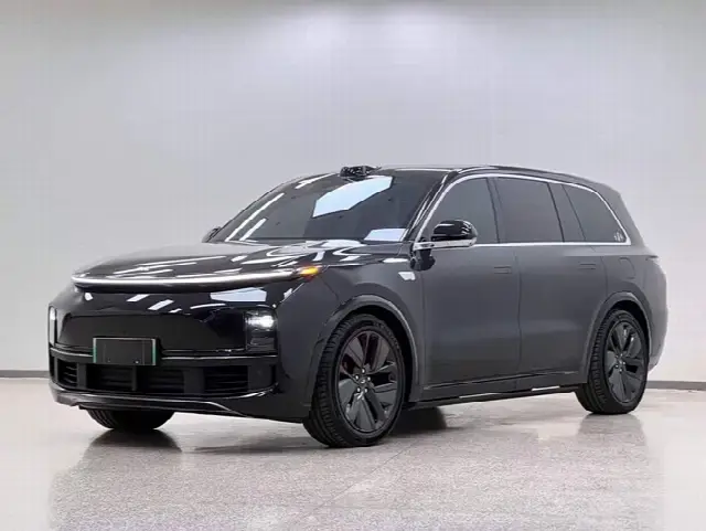 LiXiang L9 2024, 30 000 км