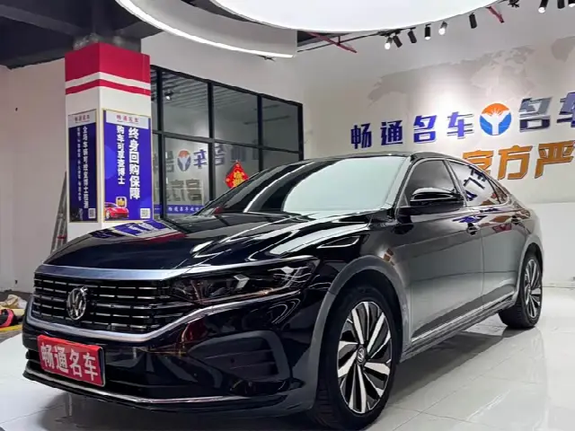 Volkswagen Passat 2024, 23 000 км
