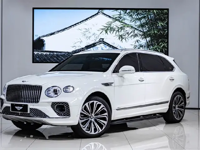 Bentley Bentayga 2023, 35 000 км