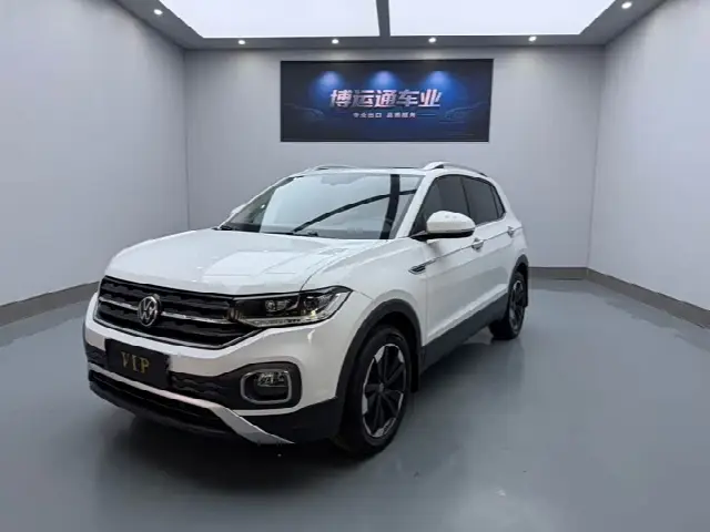 Volkswagen Tacqua 2023, 62 000 км