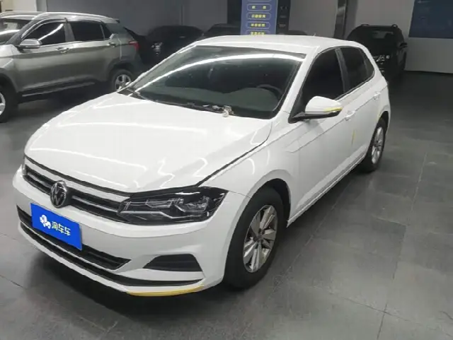 Volkswagen Polo 2023, 12 700 км
