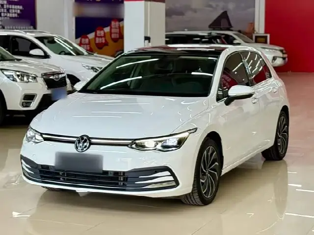 Volkswagen Golf 2021, 38 200 км