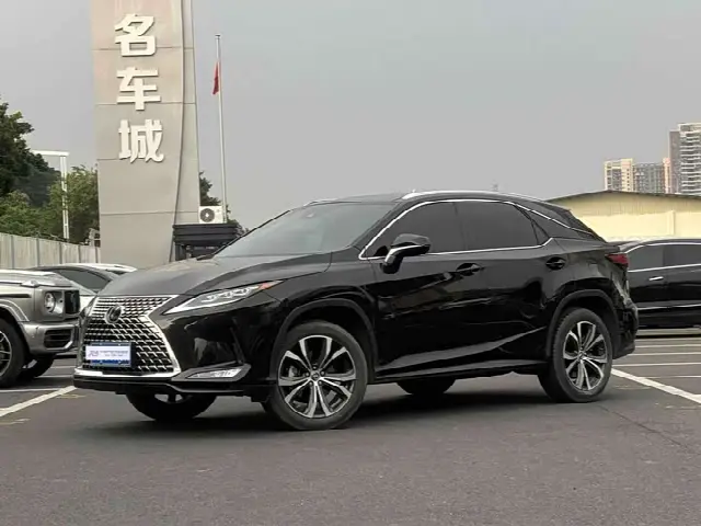 Lexus RX 2021, 35 000 км
