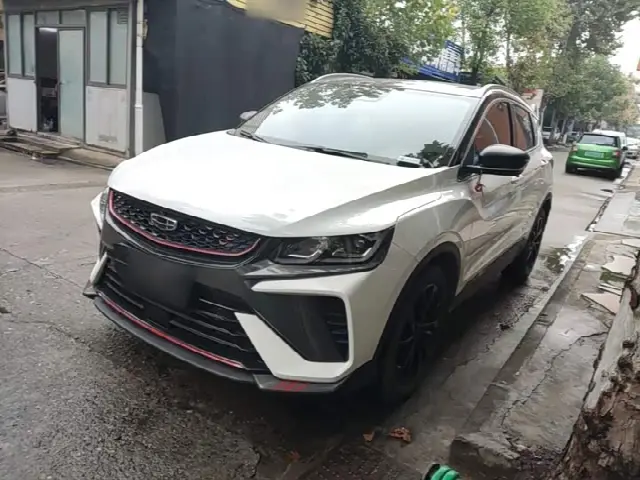 Geely Coolray 2021, 7 600 км